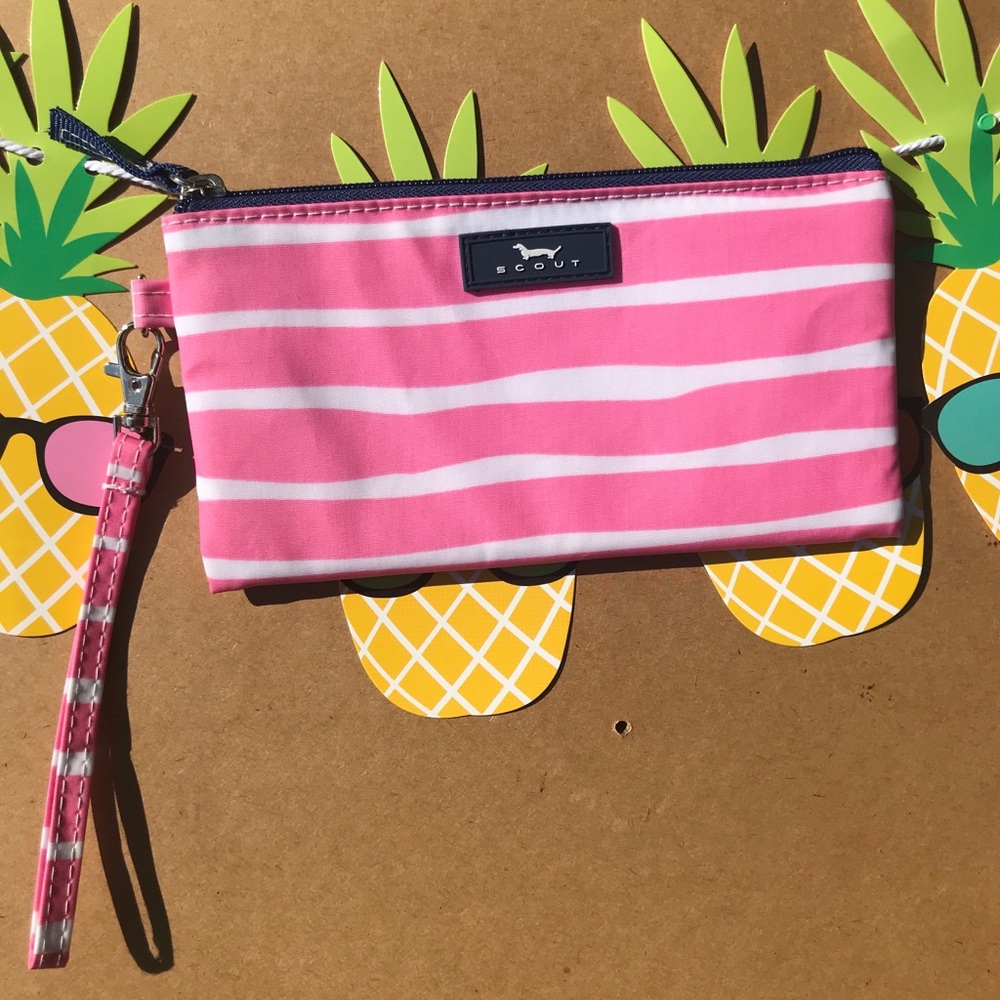 NWOT PINK STRIPED SCOUT WRISTLET